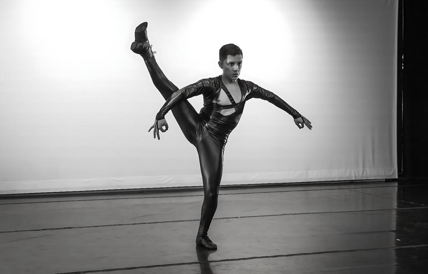 Імпровізація та самовираження через рух без заданих схем